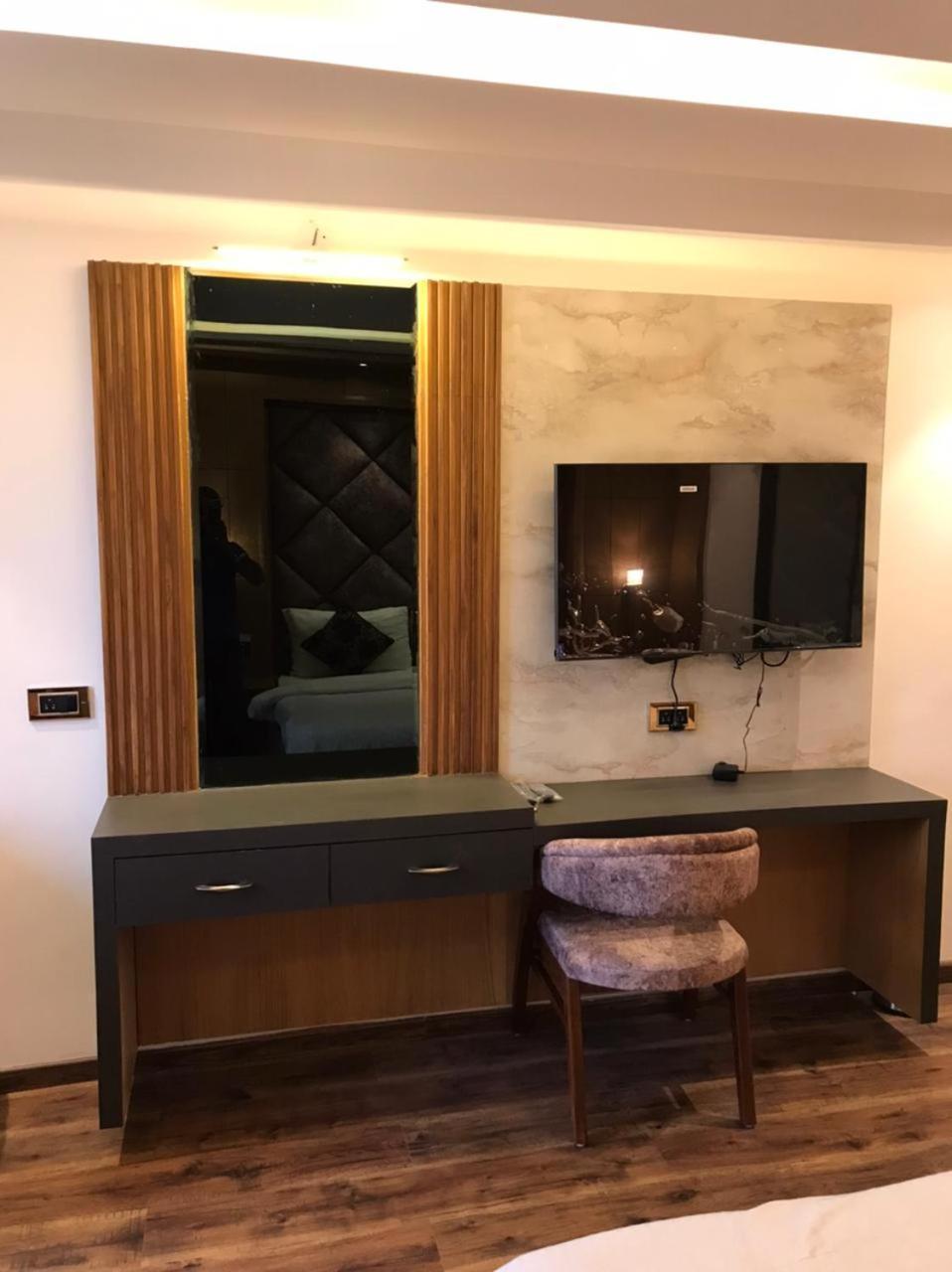 Sagrika Resort 댈하우지 외부 사진