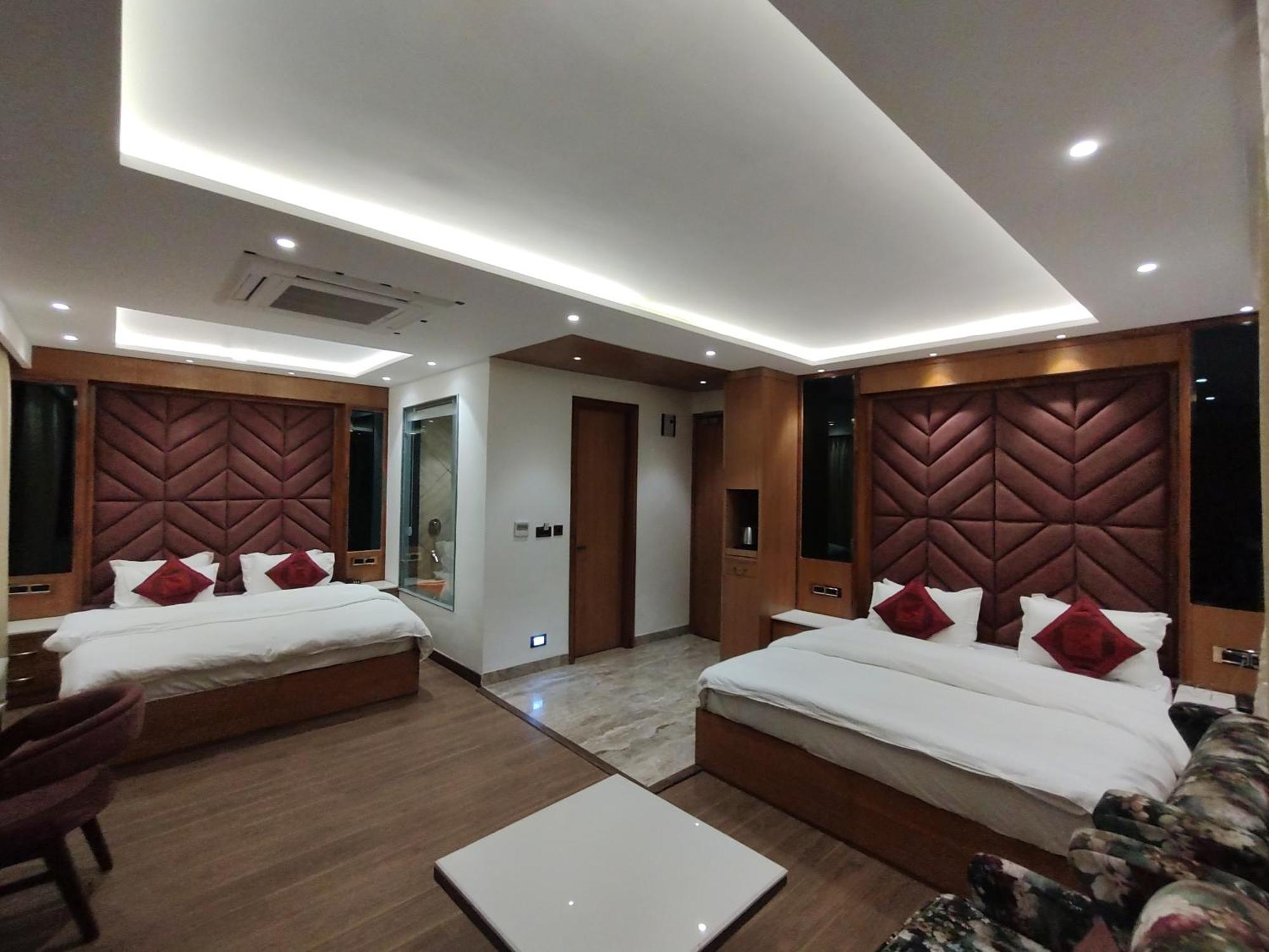 Sagrika Resort 댈하우지 외부 사진