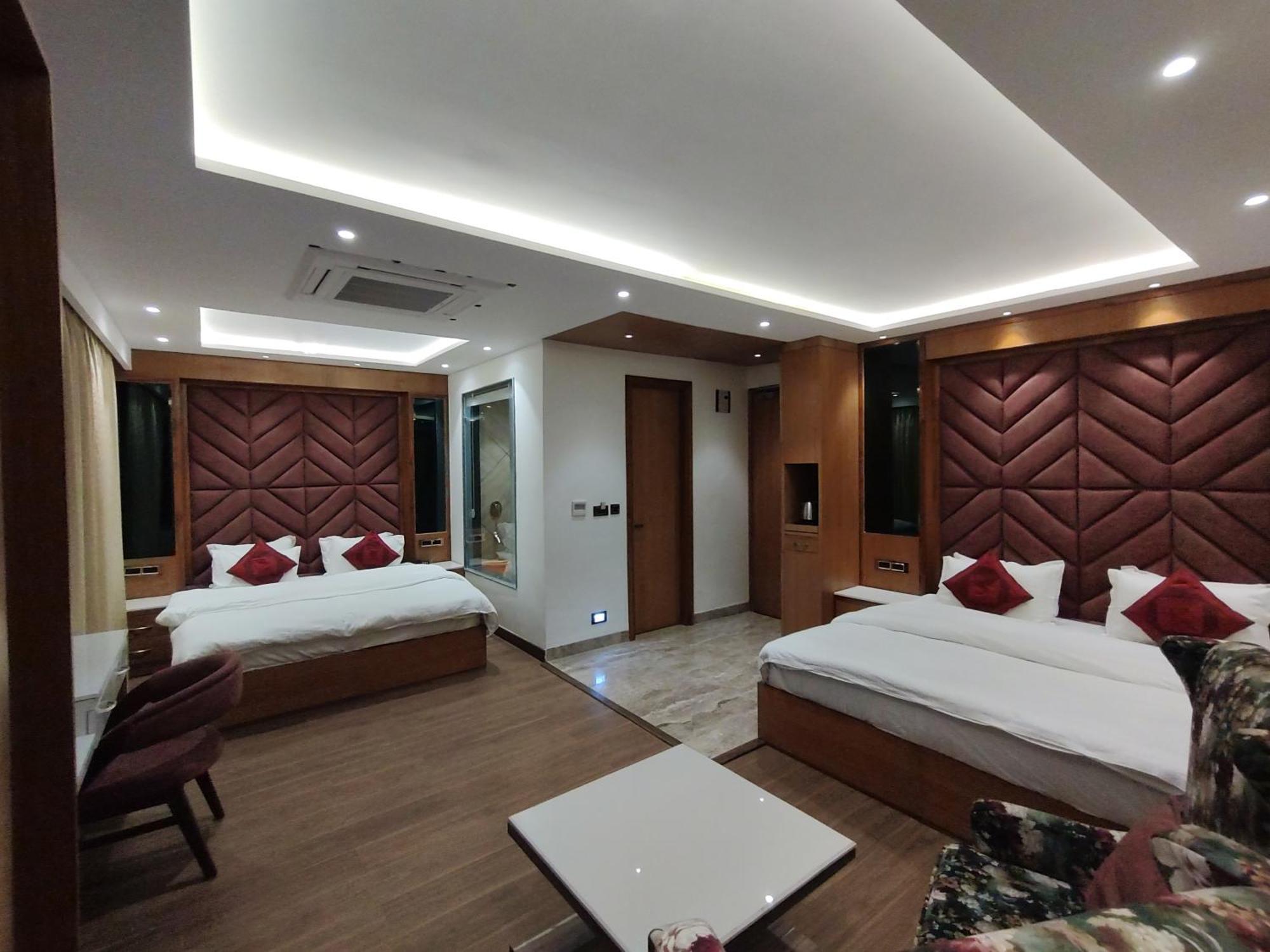 Sagrika Resort 댈하우지 외부 사진
