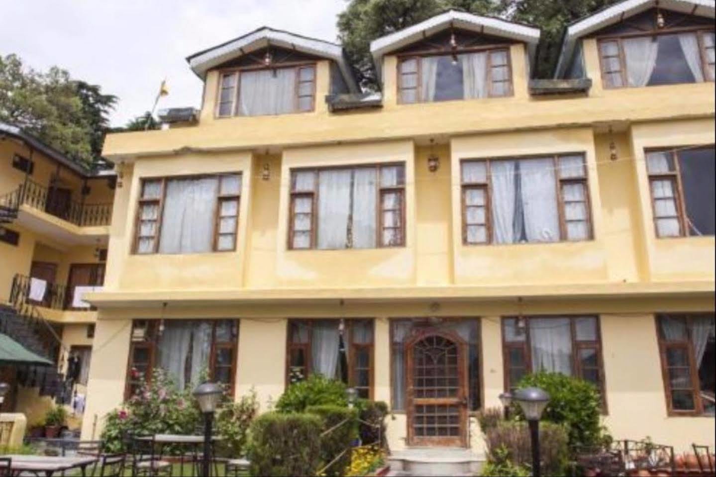 Sagrika Resort 댈하우지 외부 사진